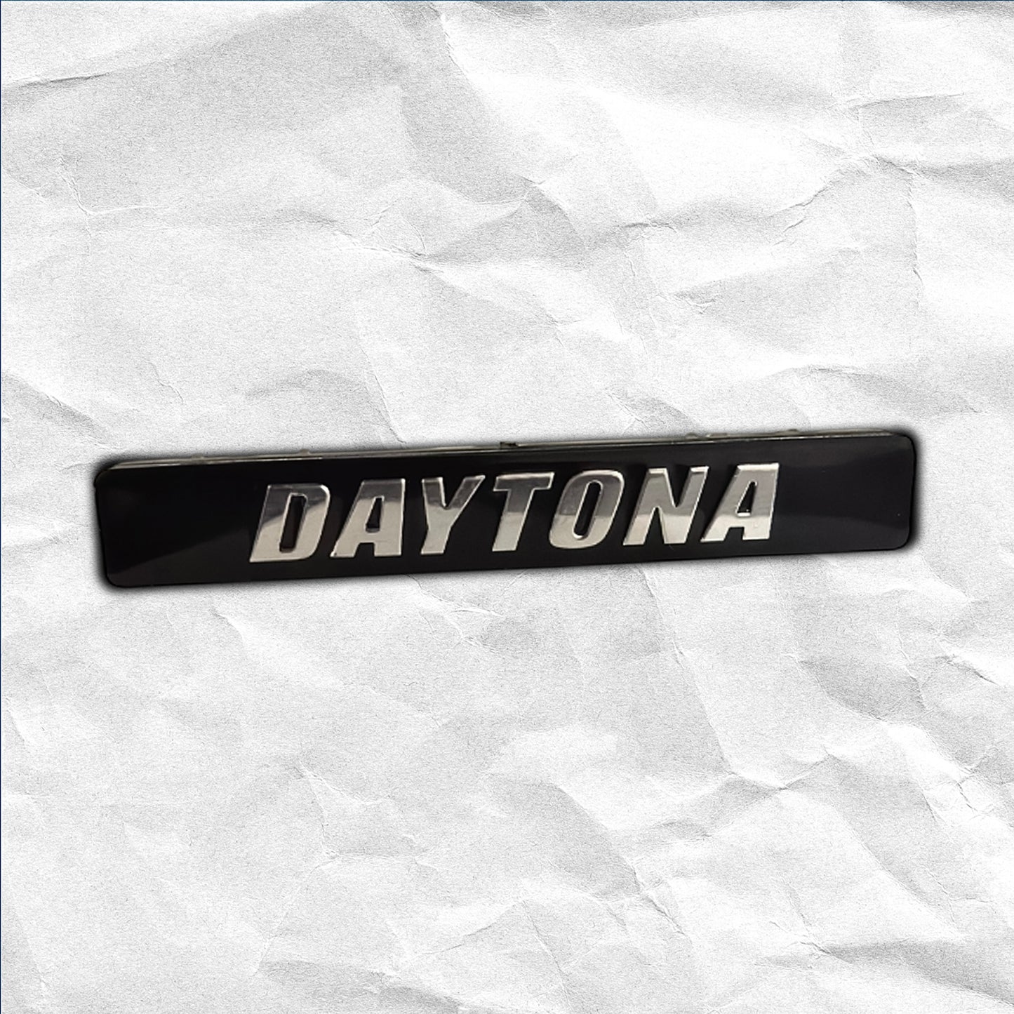DAYTONA Dash Emblem